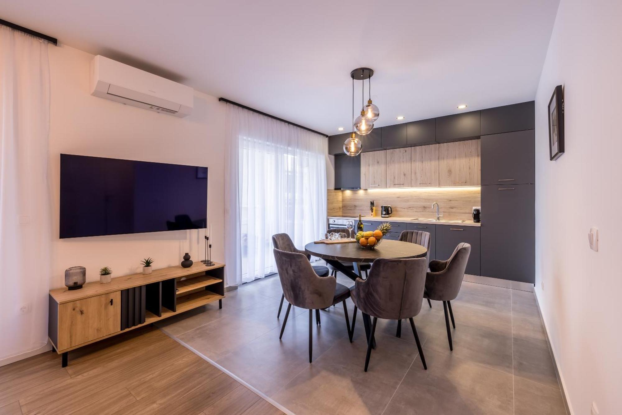 Adriatic Nest, Cozy And Modern Two Bedroom Apartment Kaštela 外观 照片