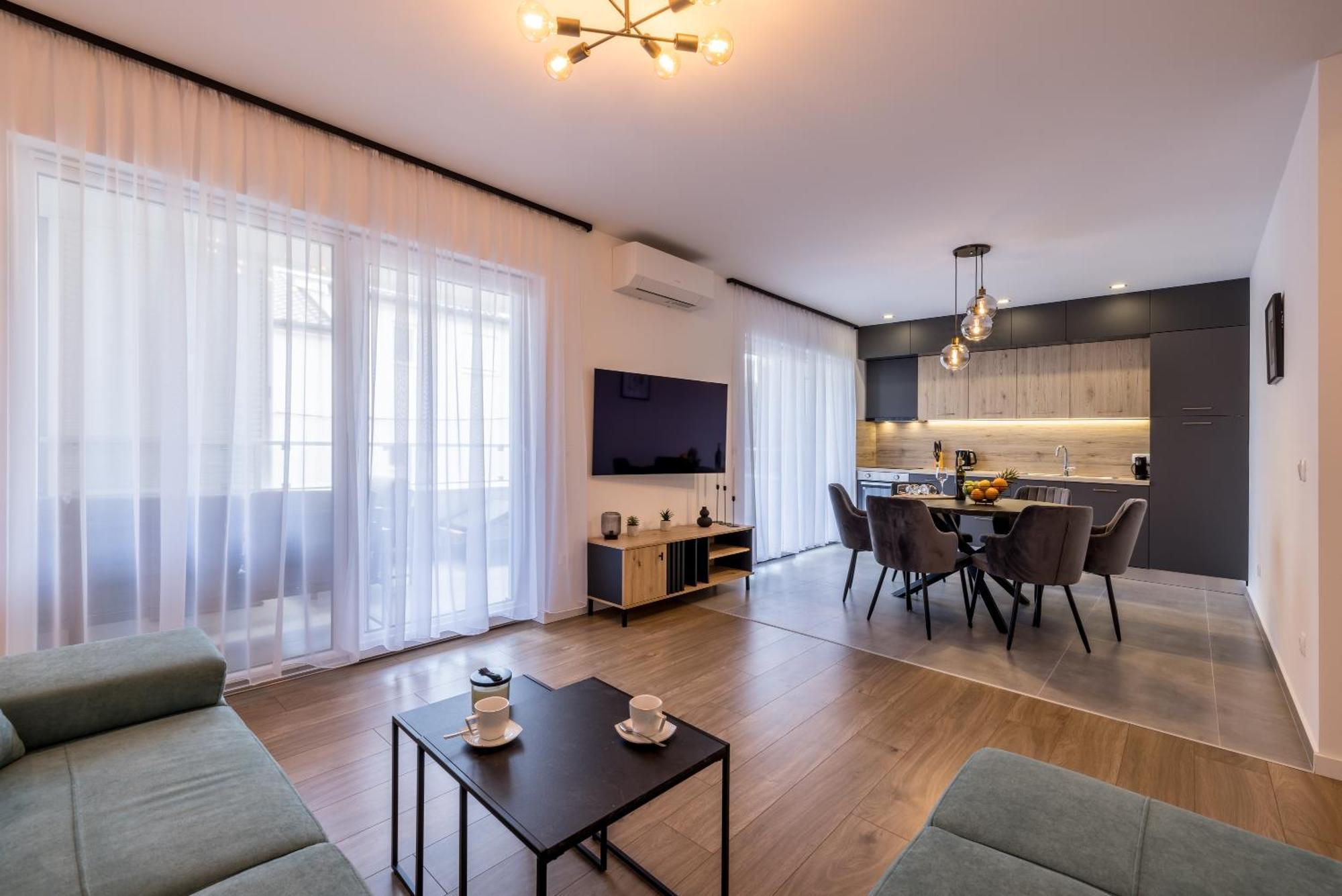 Adriatic Nest, Cozy And Modern Two Bedroom Apartment Kaštela 外观 照片